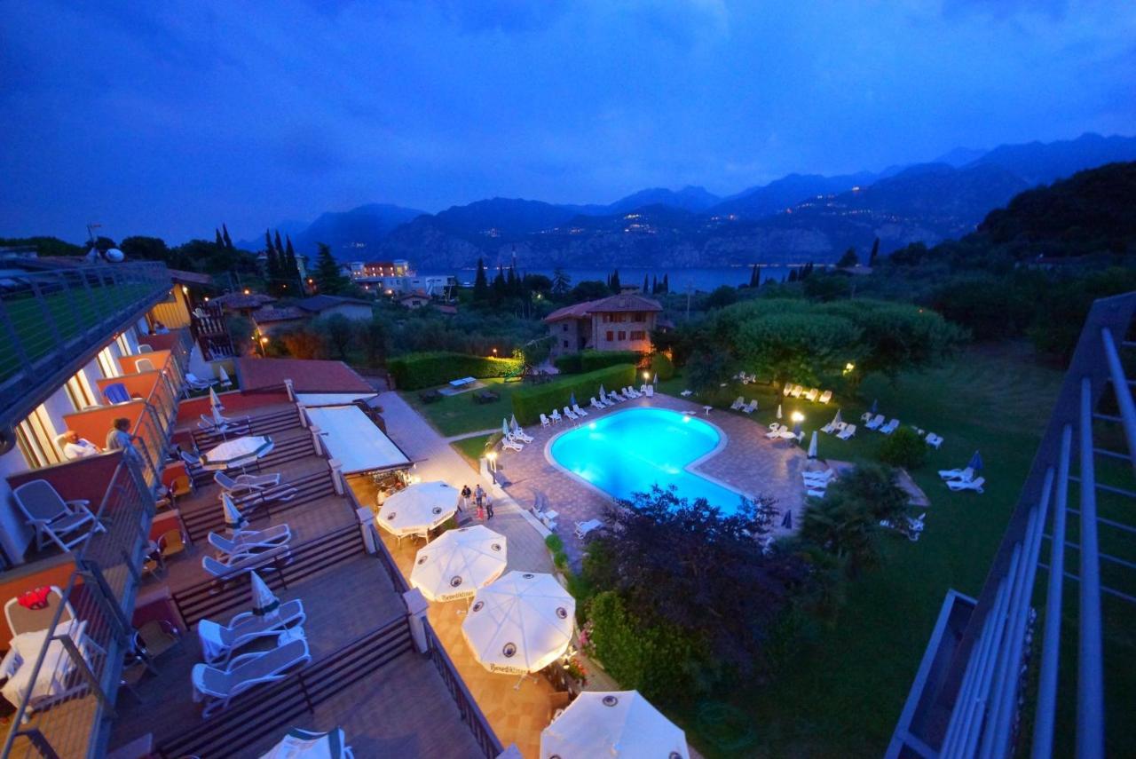 Park Hotel Val Di Monte ***S Μαλτσεζίνε Εξωτερικό φωτογραφία