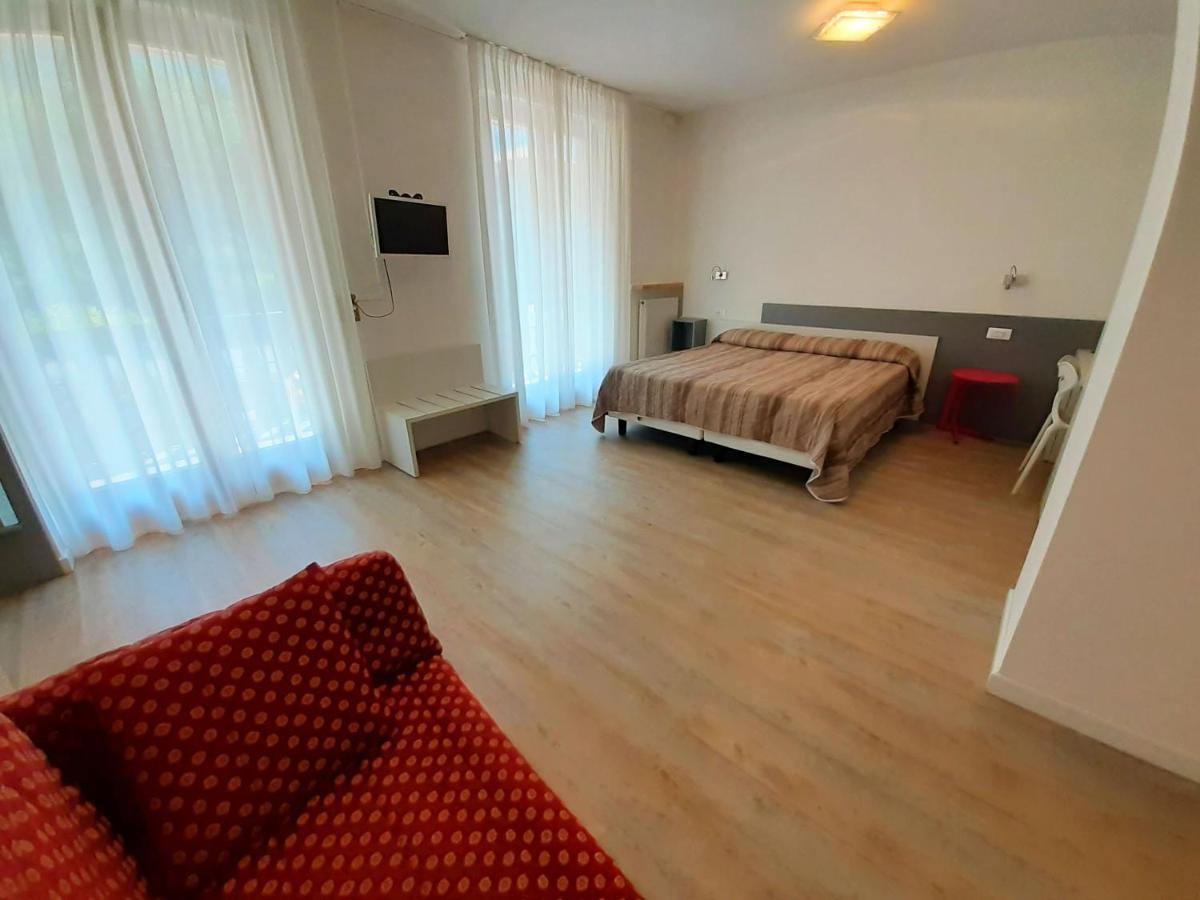 Park Hotel Val Di Monte ***S Μαλτσεζίνε Εξωτερικό φωτογραφία